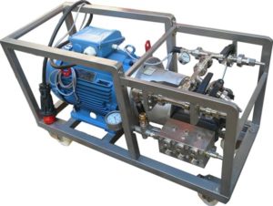 groupe motopompe d'un AX Cleaner, pompe haute pression