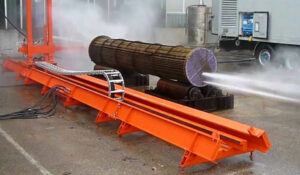 High pressure heat exchanger cleaning